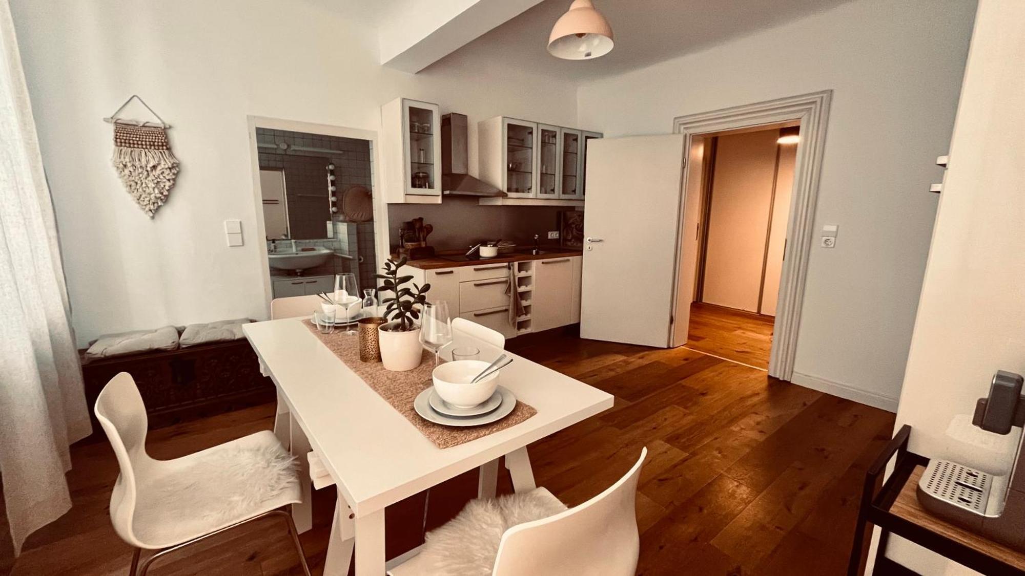 סארברוקן Apartment Am Schloss - Charme מראה חיצוני תמונה